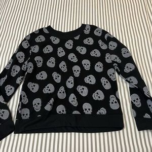 Skull sweater